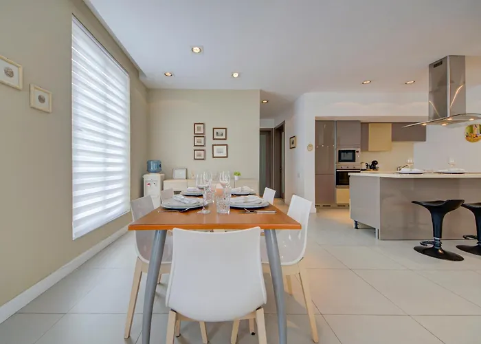 Appartement St Julian's 2br With Private Jacuzzi *