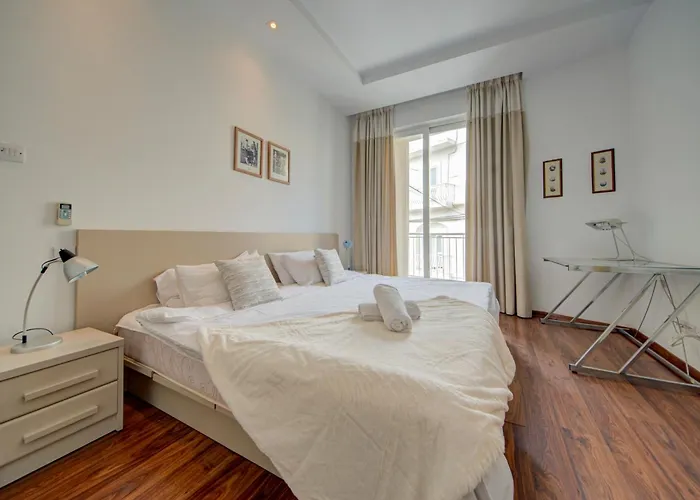 St Julian's 2br With Private Jacuzzi Appartement *