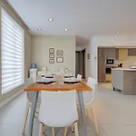Apartman St Julian's 2br With Private Jacuzzi *