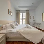 St Julian's 2br With Private Jacuzzi Apartman *