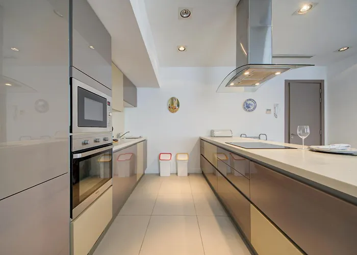 St Julian's 2br With Private Jacuzzi Apartamento