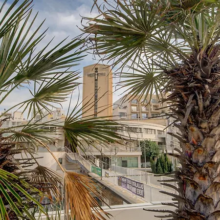 Διαμέρισμα St Julian's 2br With Private Jacuzzi Saint Julian's